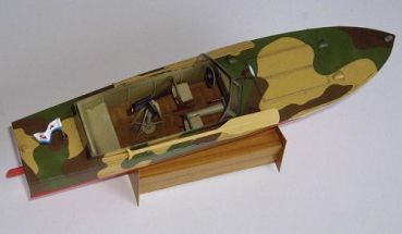 sowjetisches Motorboot PG-117 1:35