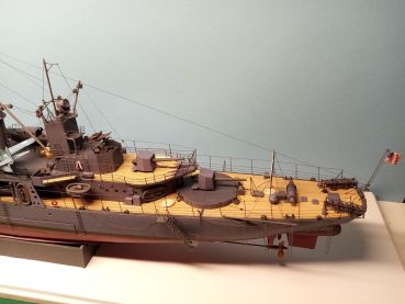 Kanonenboot USS Erie (PG-50) aus dem Jahr 1942 1:200 extrem²