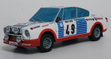 SKODA 130 RS in drei optionalen Darstellungen eines Wagens der Rallye Monte Carlo 1977 1:24