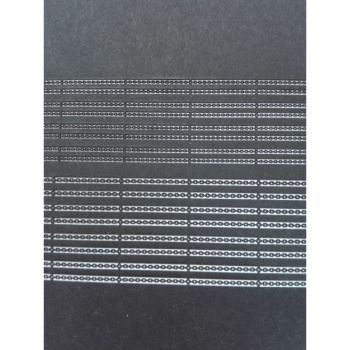 208 cm - schwarzer Lasercut-Ankerkettensatz in zwei verschiedenen Größen 1:400