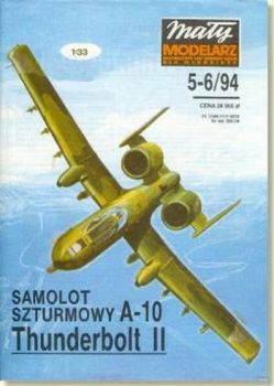 Erdkampfflugzeug Fairchild A-10 Thunderbolt II 1:33 übersetzt