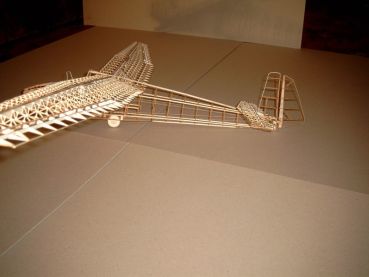 Lasercut-Komplettmodell Segelflugzeug SZD-15 SROKA 1:10!