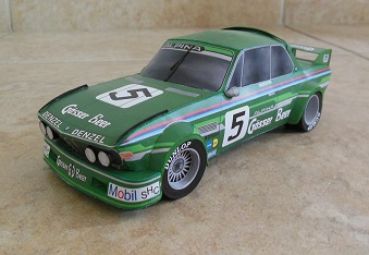 Rennwagen BMW 3.0 CSL (Brno/Tschechoslowakei oder Nürnburgring/BRD, beide 1977) 1:24