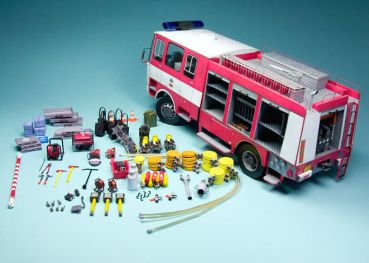 Zurüstsatz für ein Feuerwehrfahrzeug 1:32