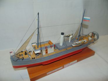 russischer Dampfer für Arktisforschung Ioann Kronstadtskij (1897) 1:100
