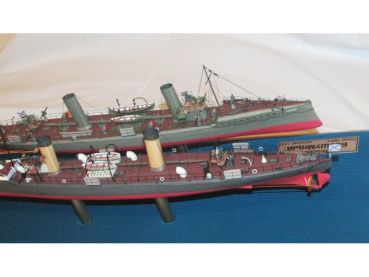 zwei russische Torpedoboote KIT + BEZSZUMNYJ 1899/1900 1:200