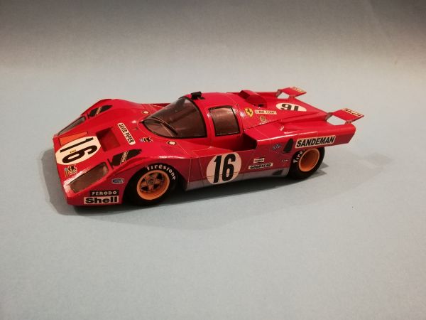 Rennwagen Ferrari 512M (Team David Piper Autorace) vom 24-Stunden-Rennen von Le Mans, 1971 1:24
