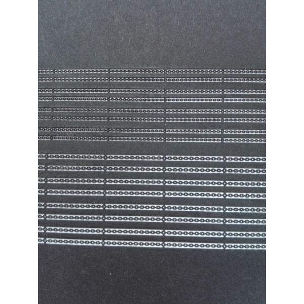 208 cm - schwarzer Lasercut-Ankerkettensatz in zwei verschiedenen Größen 1:400