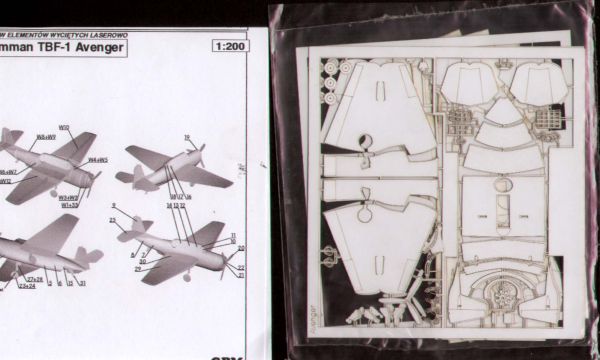 4 Stück Bordflugzeug TBF-1 Avenger 1:200 (Lasercut-Modell)