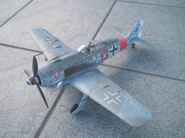 Focke-Wulf Fw-190 A-8/R8 Sturmbock 1:33 extrem