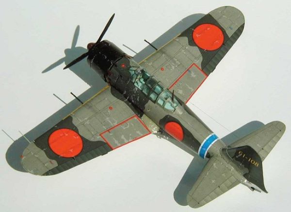 Japanisches Jagdflugzeug A6M5 Zero 1:35
