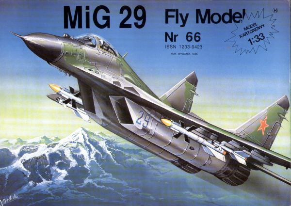 Mikojan MiG-29 Sowjetischer Luftwaffe 1:33 übersetzt!