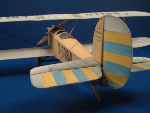 Sport- und Schulflugzeug Udet U12 Flamingo (1920er/1930er) 1:24 deutsche Anleitung