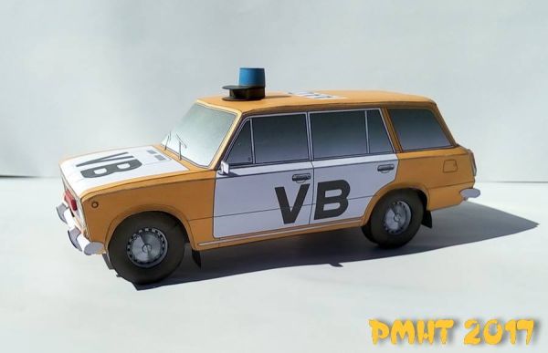 VAZ-2102 „Lada” (Lizenz Fiat 124) Kombi tschechoslowakischer Verkehrsmiliz 1:24