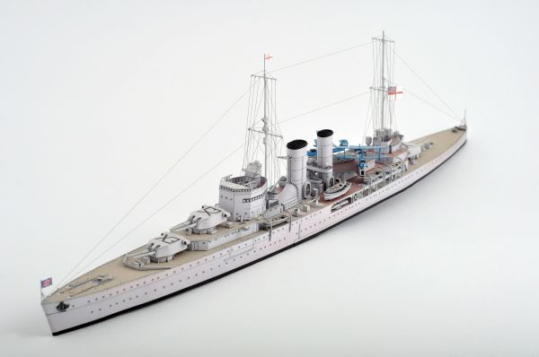 britischer Schwerkreuzer HMS EXETER (1939) 1:400 extrem!