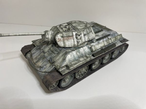 Beutefahrzeug Panzer T-34/76 "das Reich" 1:25 inkl. Zurüstsatz
