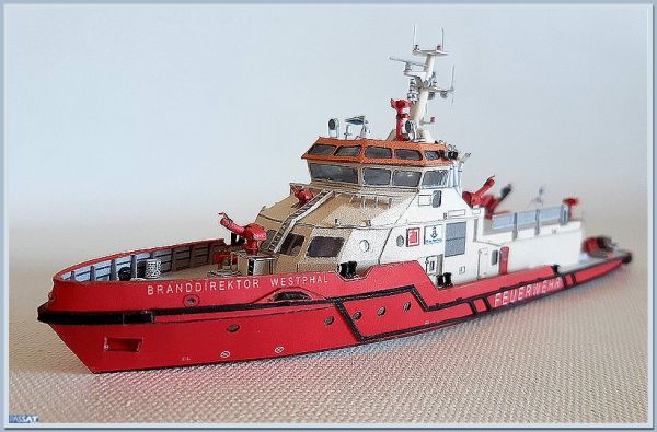 Feuerlöschboot LB 40 Branddirektor Westphal (Bj. 2018) der Hamburg Port Authority 1:250 deutsche Anleitung