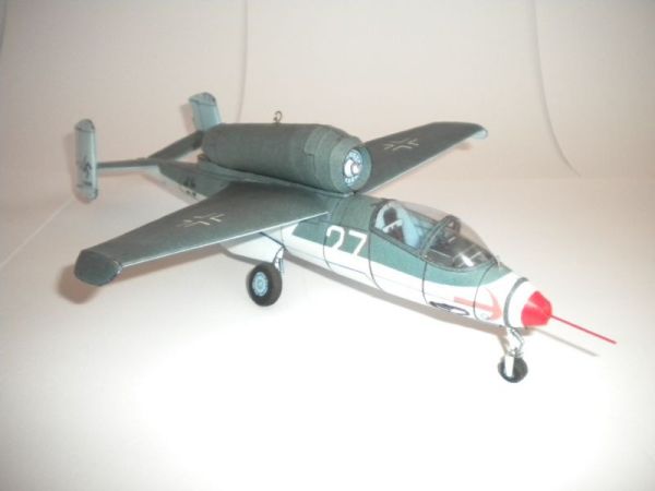 Heinkel He-162A-2 Salamander 1:33 (Modelik)
