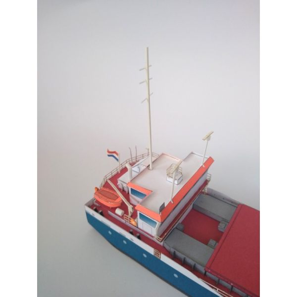 holländisches Schiff für trockene Ladungen (multipurpose dry cargo carrier) Susanne (Bj. 2002) 1:250 Wasserlinienmodell, präzise