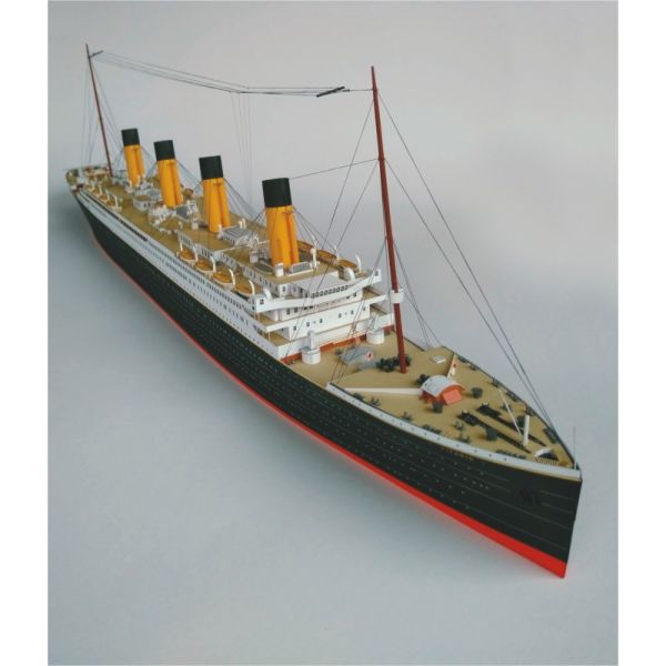 RMS Titanic (1912) optional RMS Olympic (Vor Umbau 1912) inkl. LC-Relingsatz 1:400 präzise