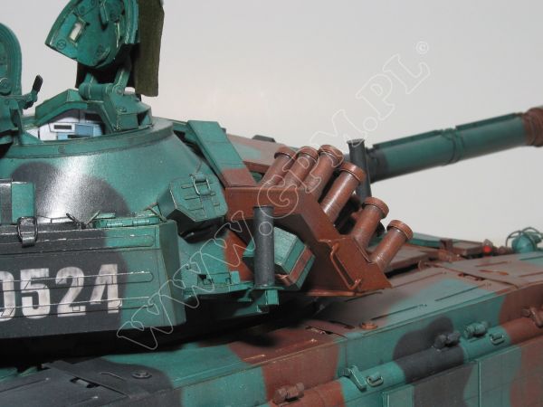 Panzer PT-91 Twardy (Weiterentwicklung T-72) 1:16 übersetzt