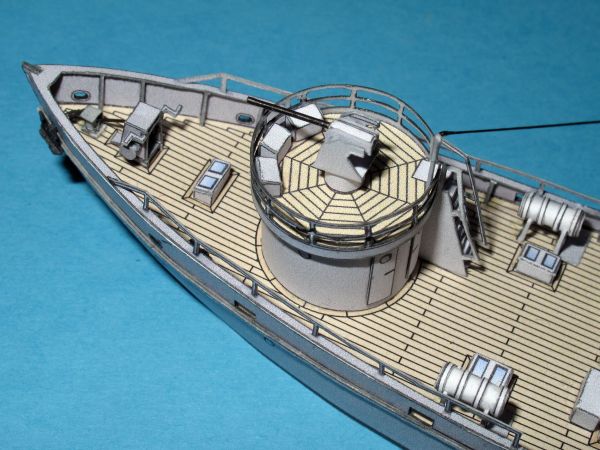 zwei Wachboote W4 und W8 der Deutschen Bundesmarine 1:250 deutsche Anleitung