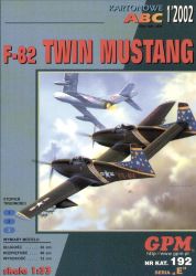 North American F-82F Twin Mustang 1:33 übersetzt!
